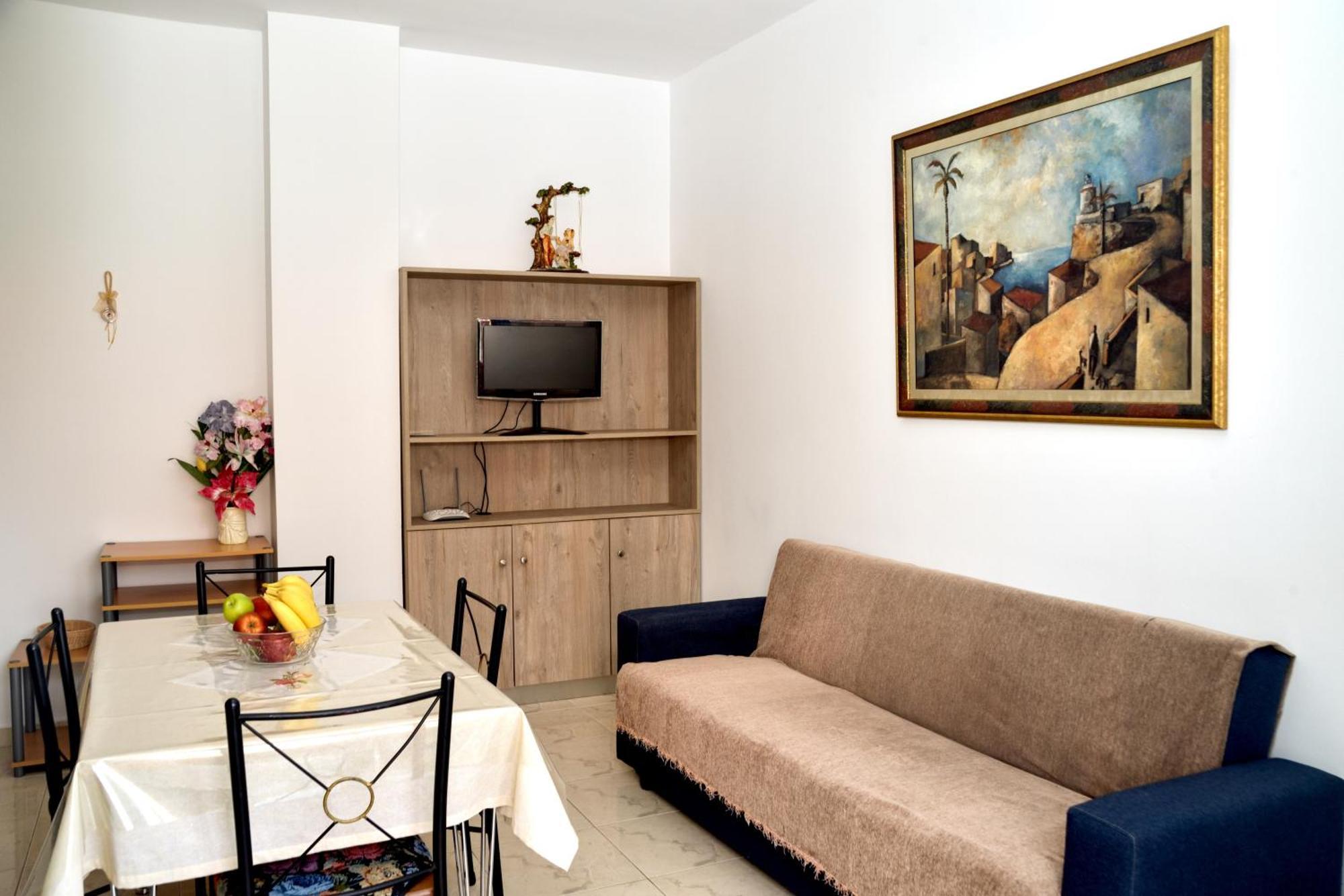 Antonios Apartments 아크앤젤로스 외부 사진